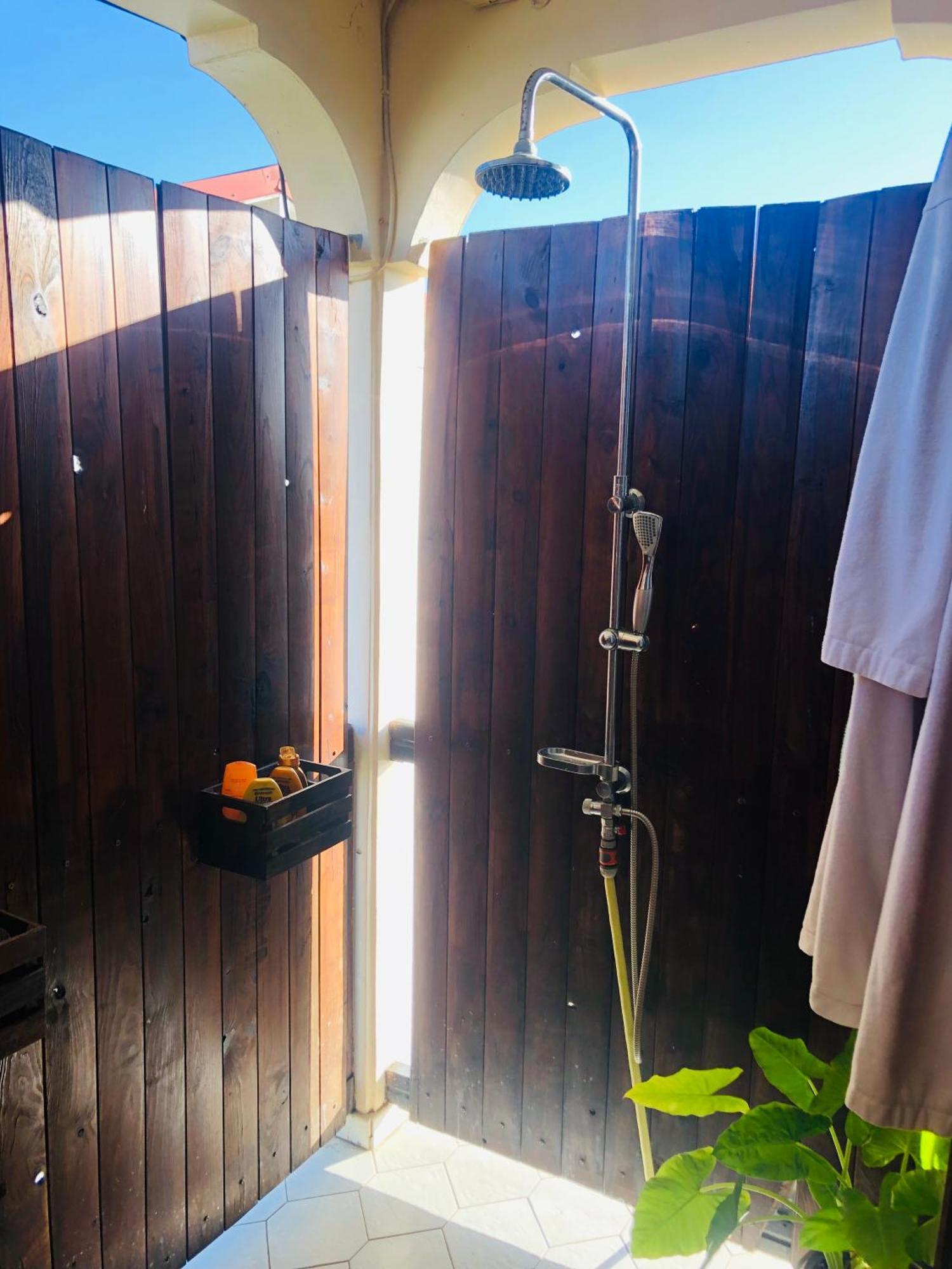 Chambre D'Hotes Mai Tai 4 Personnes Bas Du Fort 르 고지에 외부 사진