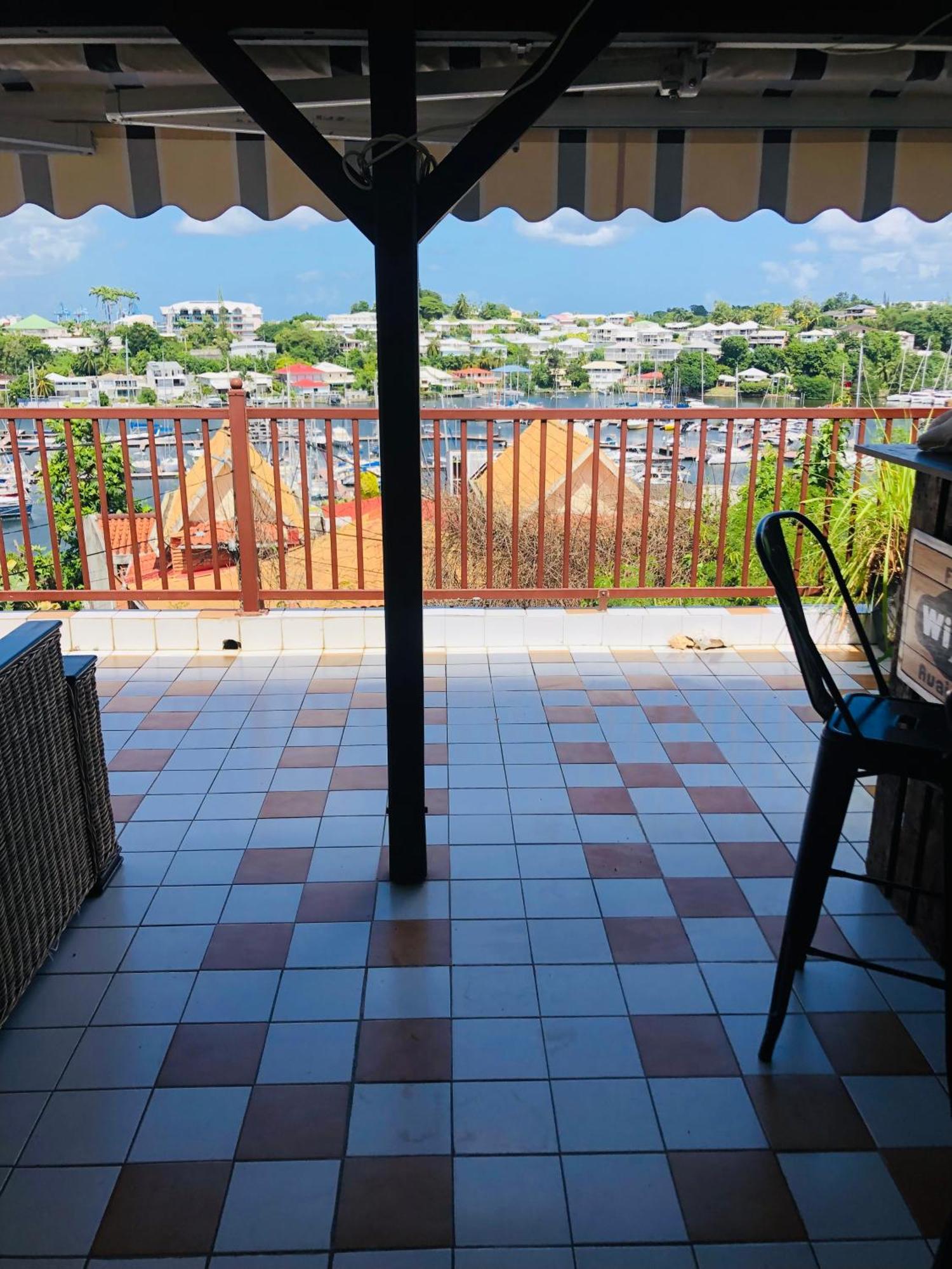 Chambre D'Hotes Mai Tai 4 Personnes Bas Du Fort 르 고지에 외부 사진